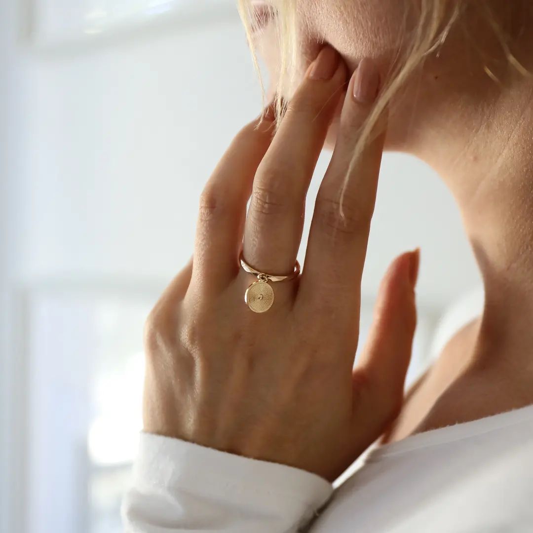bague pampille spirale doré ajustable