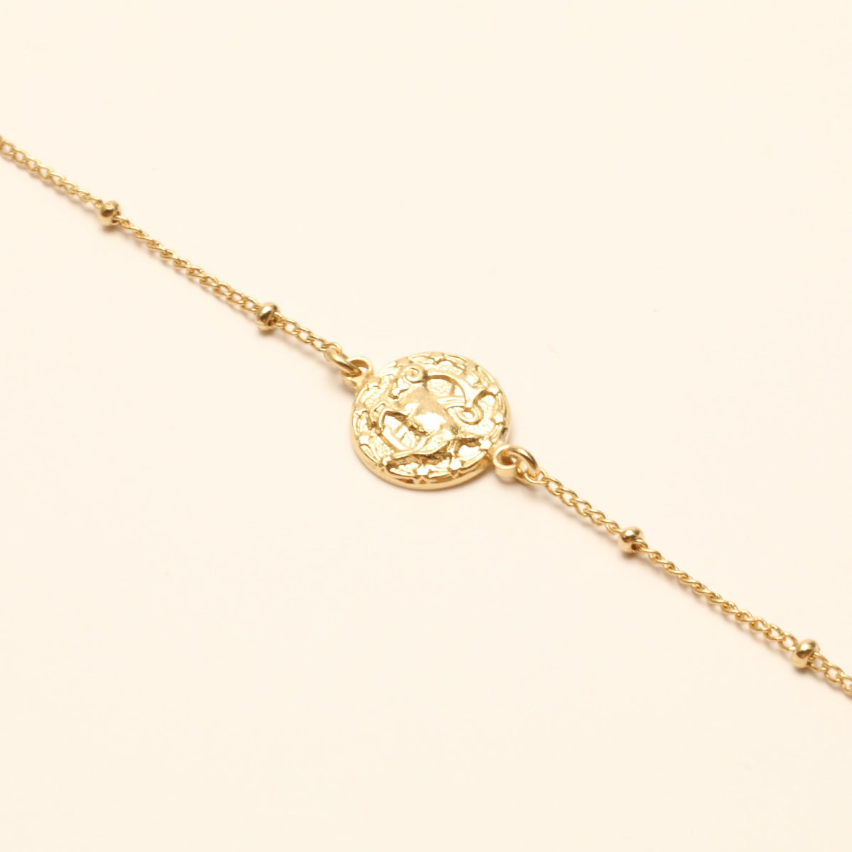 collier ajustable doré signe astro capricorne