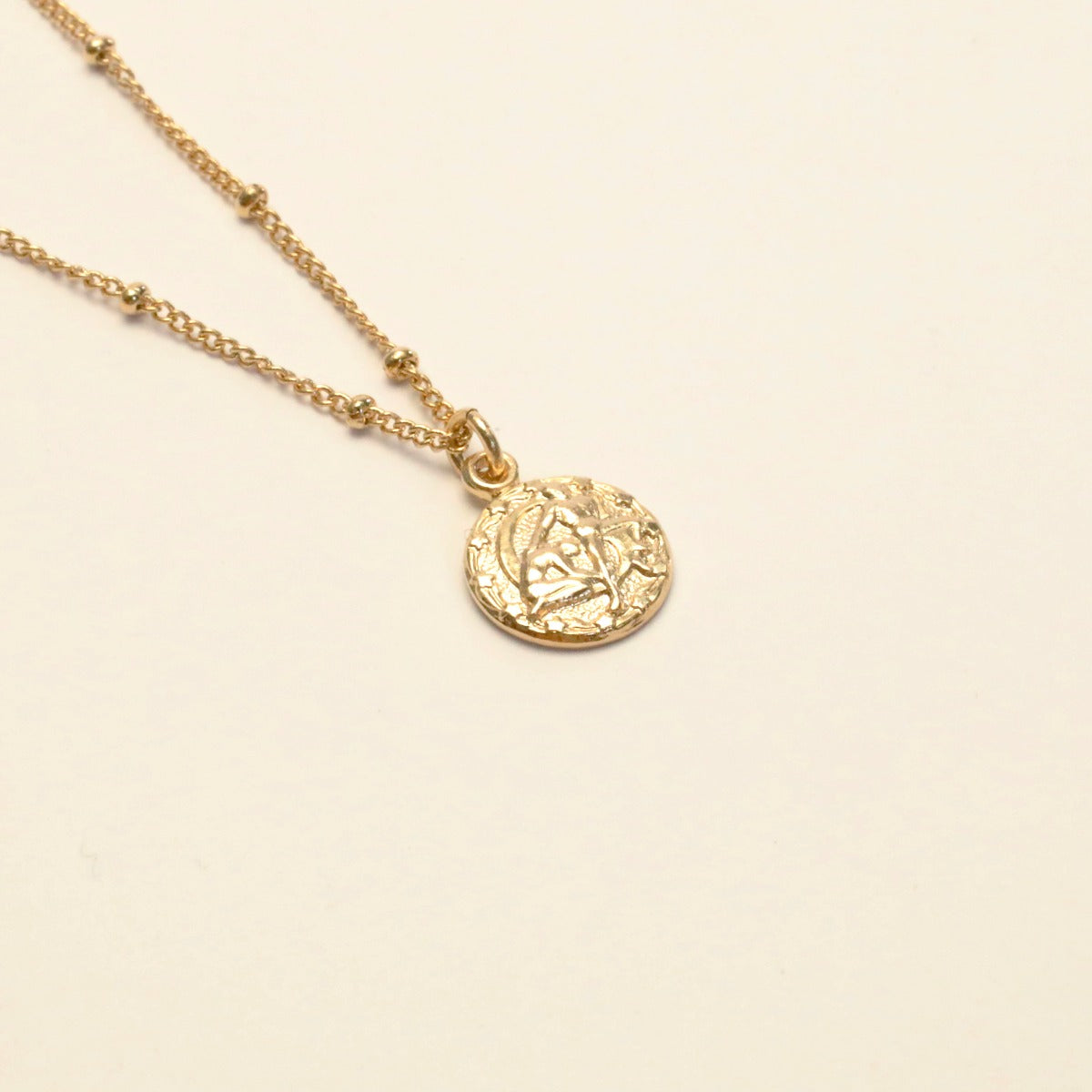 Collier signe zodiaque gémeaux or