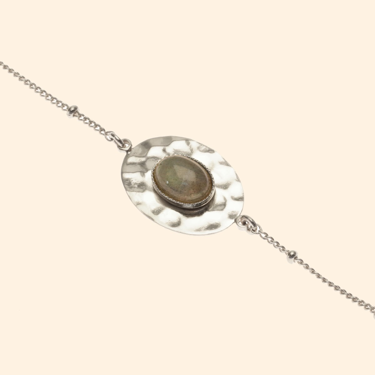 Bracelet martelée ajustable argent pierre labradorite