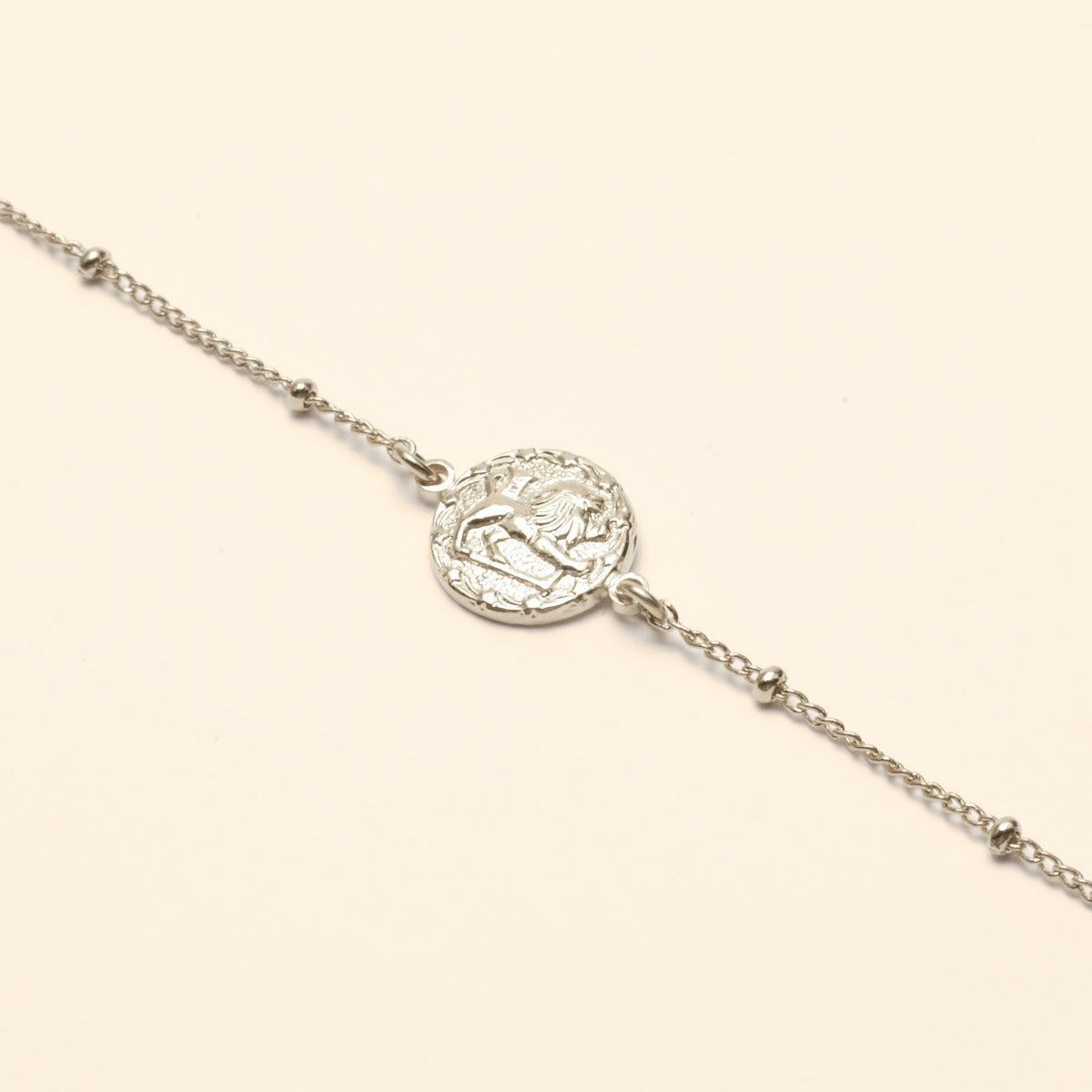 Collier ajustable signe astrologique lion argent