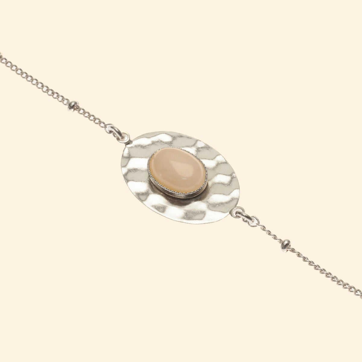 Bracelet martelée ajustable argent pierre quartz rose