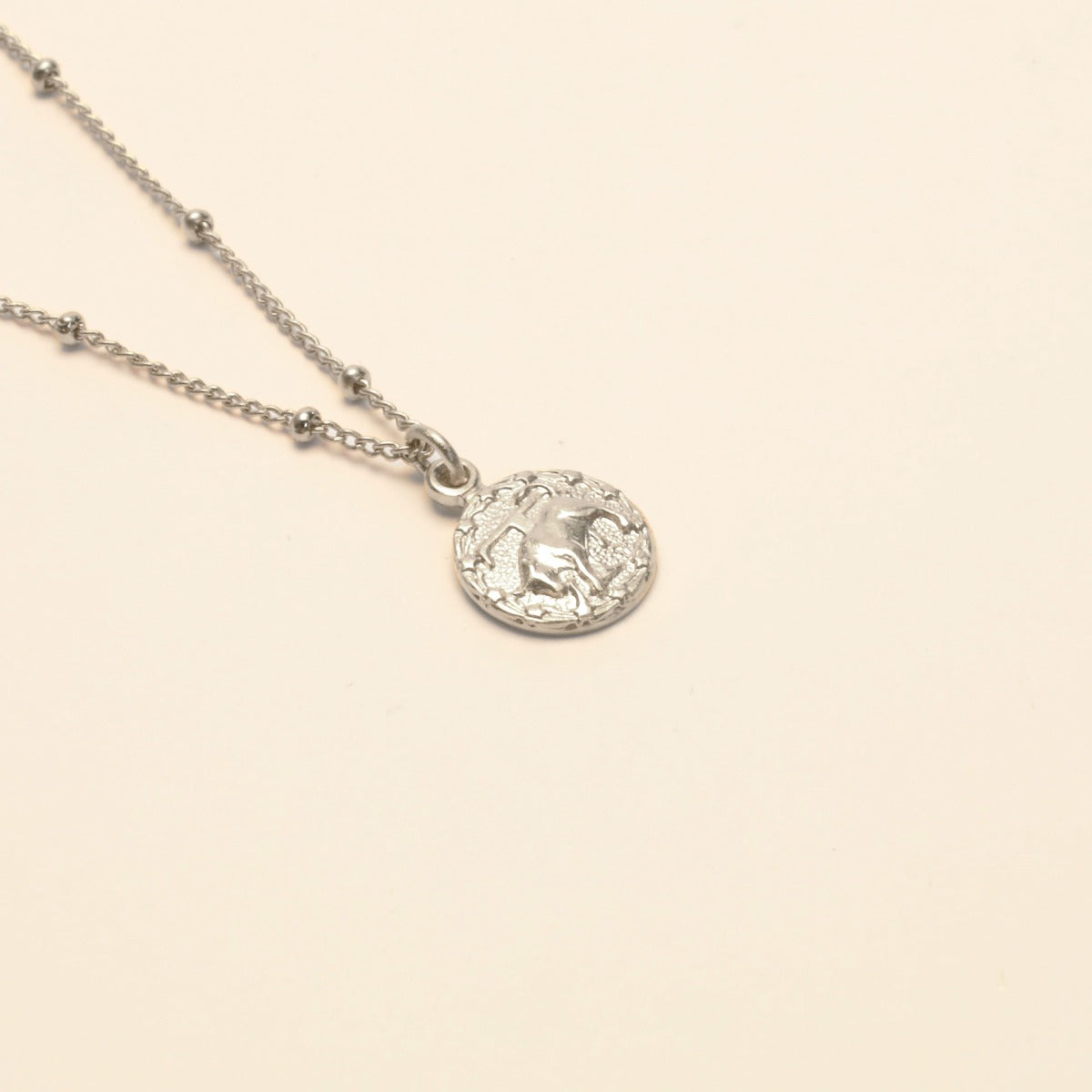 Collier signe zodiaque argent taureau
