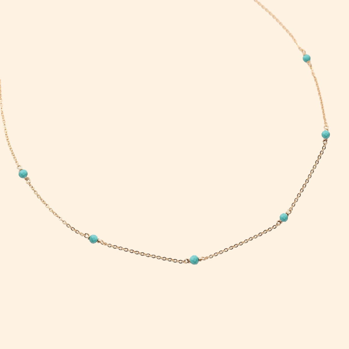 Collier or pierres naturelles turquoise